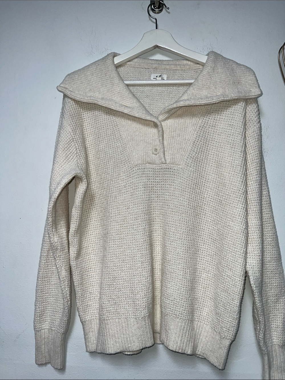 aerie Cream Button collar Knit Pullover size XS - Picture 2 of 7